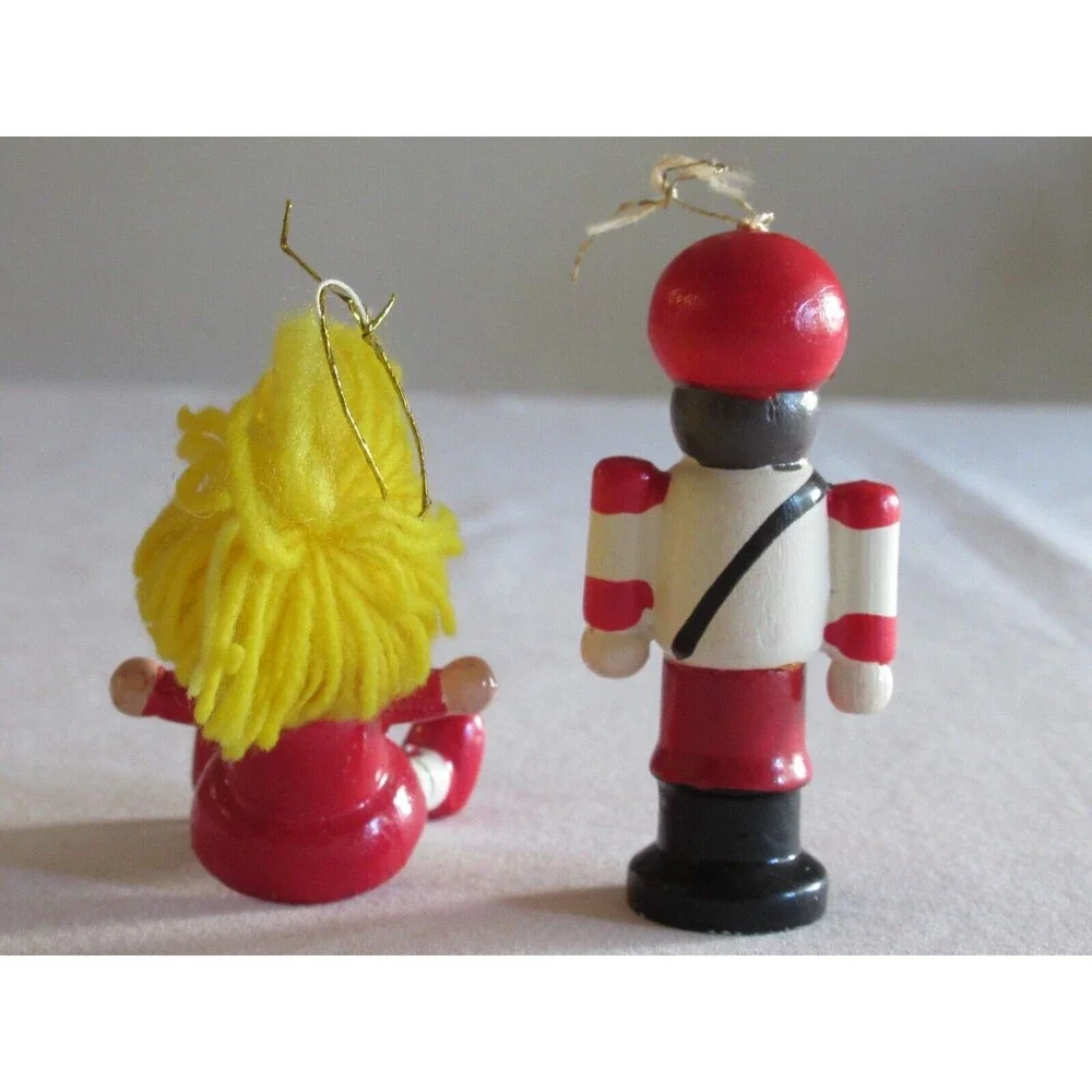 READ* Lot Vintage Wood Christmas Tree Ornament Doll Yarn Hair Toy Soldier Guitar